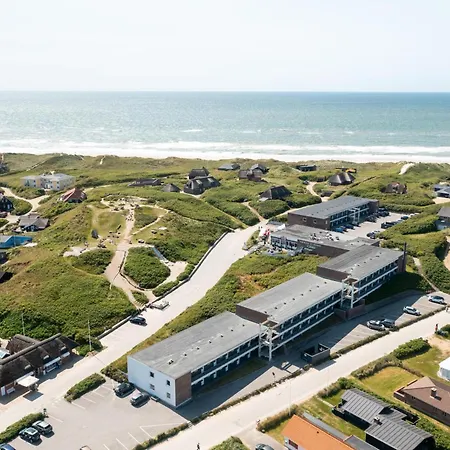 Til 4 Personer Sj3232 Daire Henne Strand